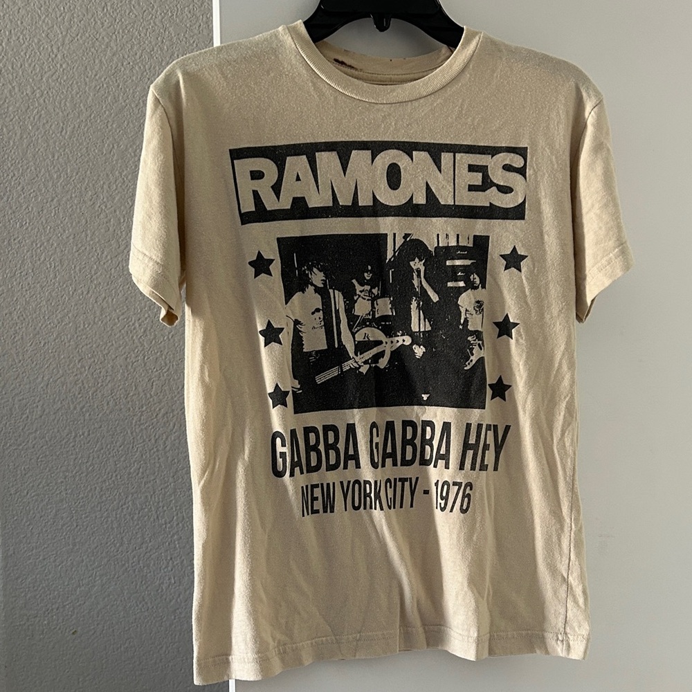 Ramones Short Sleeve Tee - Cream/Black